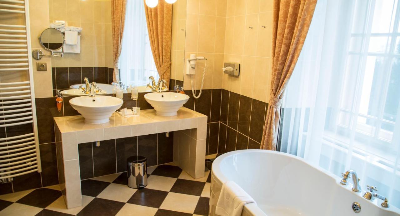 Chateau Zbiroh Eksteriør billede