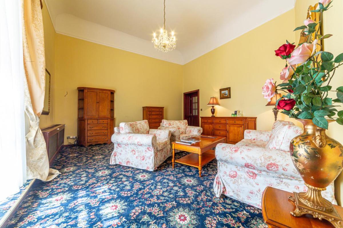 Chateau Zbiroh Eksteriør billede